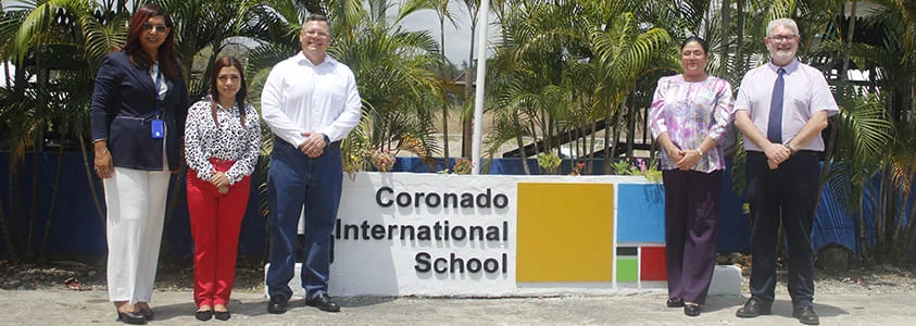 FUNIBER Panamá y el Coronado International School firman un convenio de cooperación