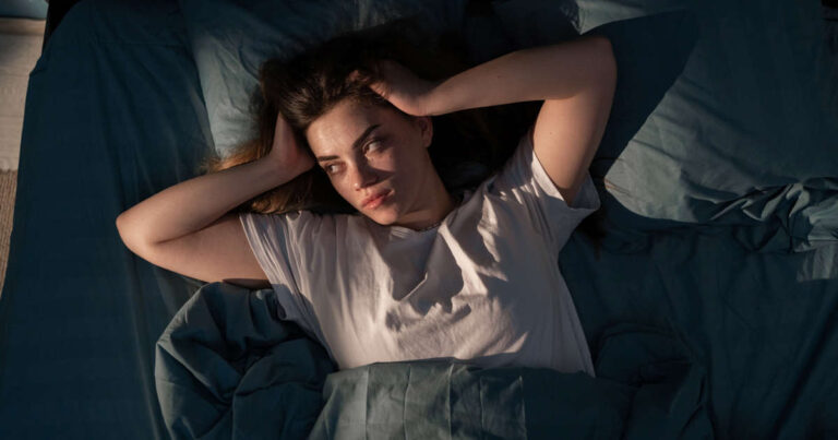 Interpretación de soñar con excrementos y funciones corporales: un análisis íntimo