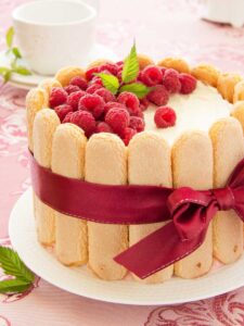 Tarta Charlotte francesa