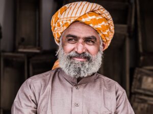 Vestimenta en Arabia Saudita: guía completa para hombres y mujeres