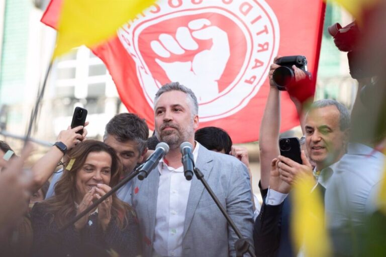 Candidato Socialista Portugués Insta a Movilización Contra el ‘Gobierno Radical’ de Derecha y Liberales