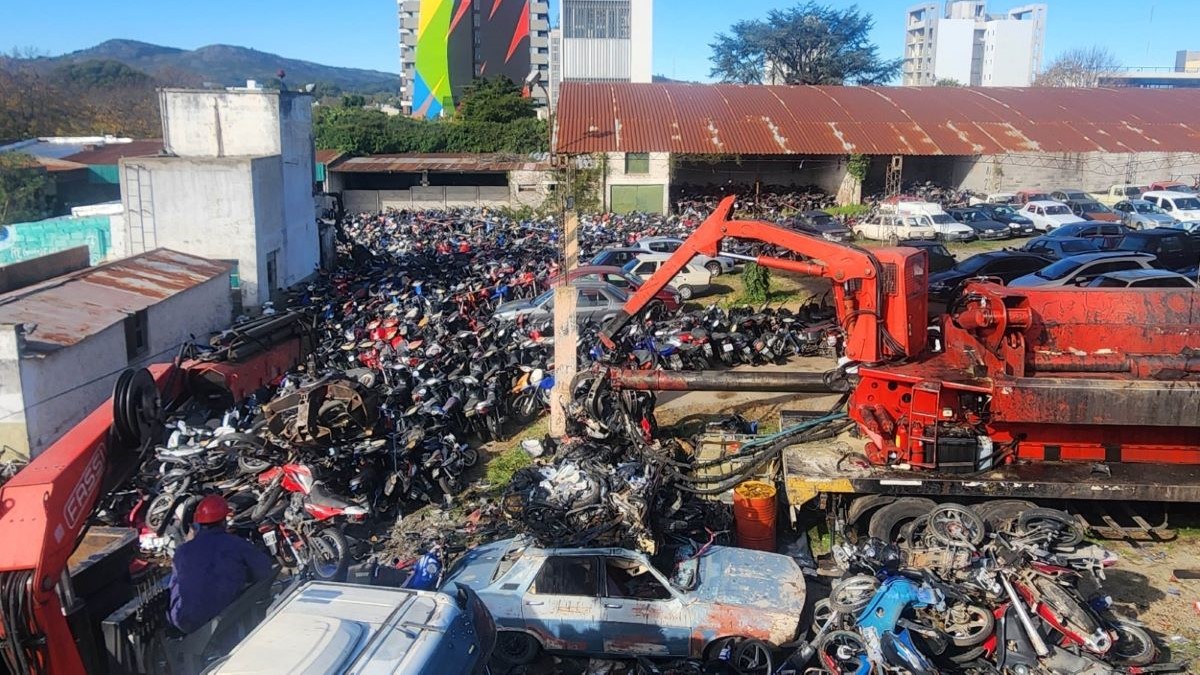 Tandil: compactan unos 1.500 vehículos secuestrados entre 2018 y 2022