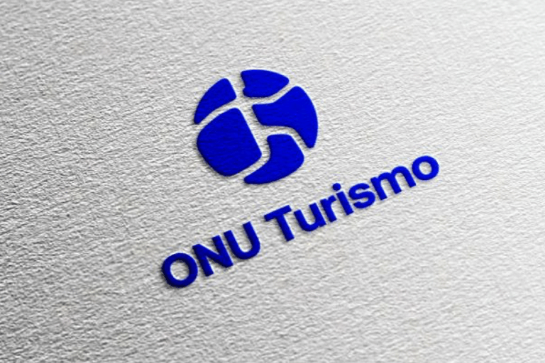 El secretario general de ONU Turismo visita la Argentina