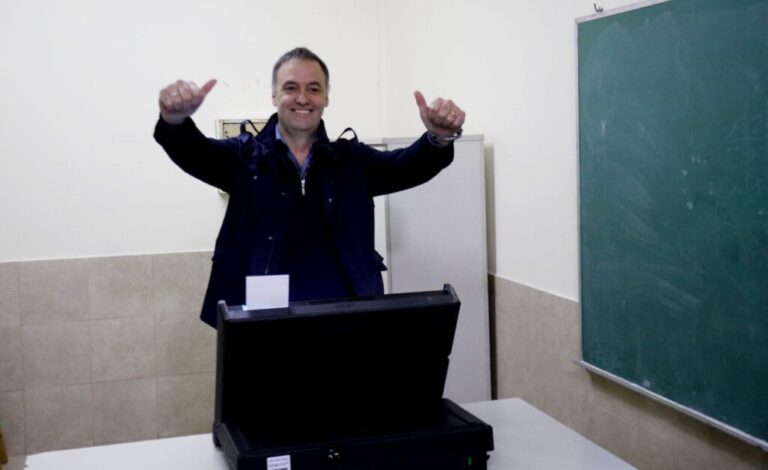 Sorpresa en la Ciudad: Adorni ganó la elección y dejó tercero al PRO