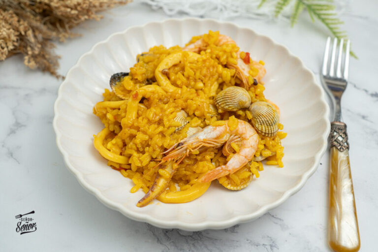 Arroz marinero. Receta casera perfecta para el fin de semana