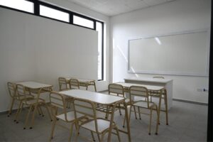 Los docentes de la FEB comenzaron el primer paro del sector contra la administración de Kicillof