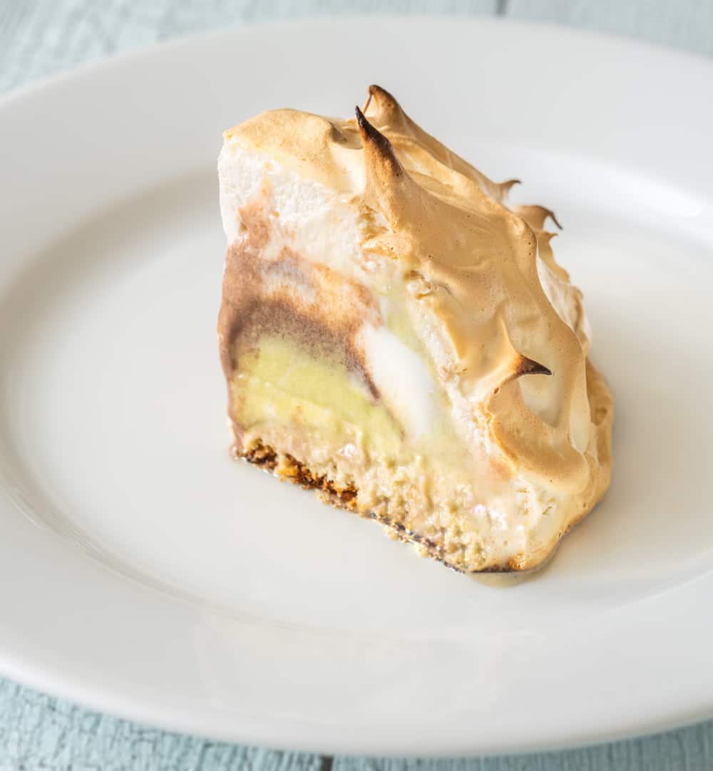 Tarta Alaska: Cómo hacer el postre elegante que sorprende por sus contrastes