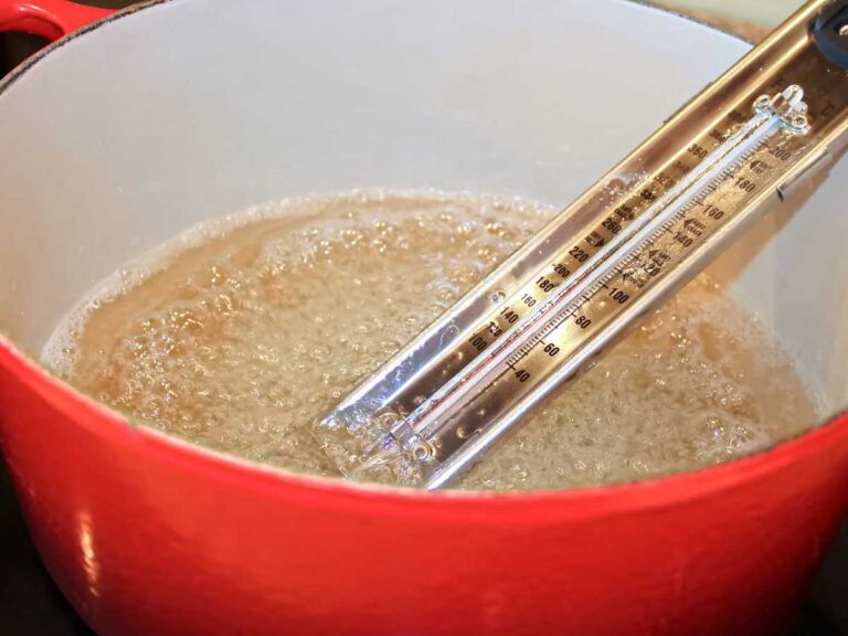 Tiramisú de fresa italiano