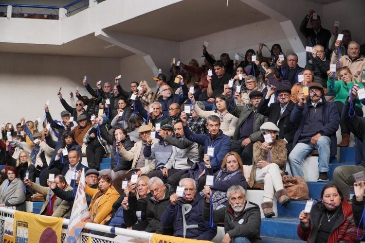 Banderas que no se arrían