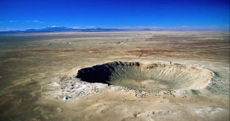 Islas Malvinas: un argentino descubrió un enorme cráter que podría cambiar la geología como la conocemos 