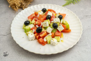 Ensalada griega. Receta tradicional y casera