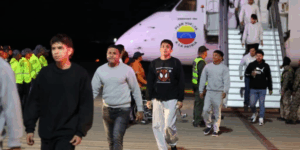 Más de 4.000 migrantes han regresado desde Estados Unidos hacia Venezuela con el “Plan Vuelta a la Patria”