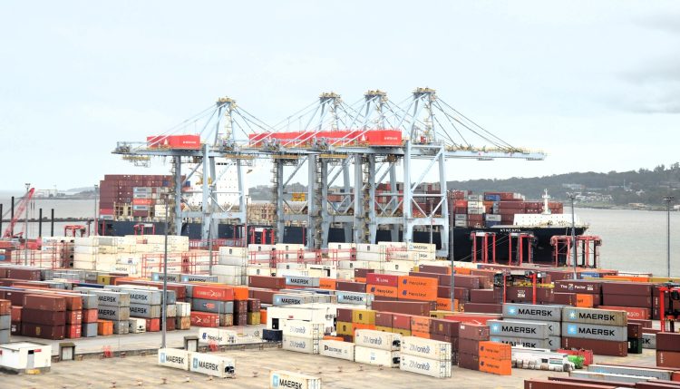 Exportaciones de abril crecieron 4%