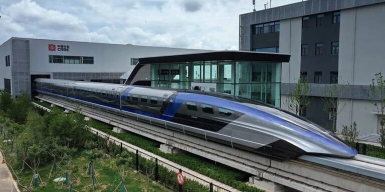 China y Japón viven su particular carrera espacial con el Maglev. Y China ha dado un nuevo golpe: 650 km/h en siete segundos