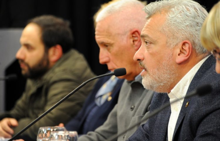 Gobierno activó alerta pública de nivel rojo por emergencia climática y situación de calle