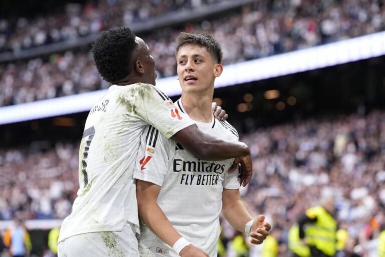 El Real Madrid se mantiene firme con diez jugadores en el Mundial.