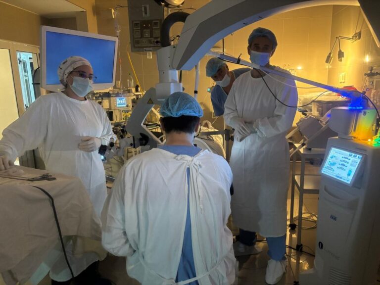 Histórico avance en cirugías oncológicas de cabeza y cuello en el IMAE de Salto