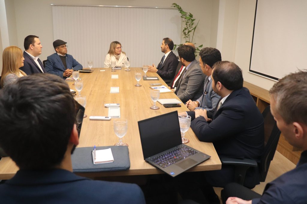 TREN DE CERCANÍAS EN LA MIRA DE INVERSORES ÁRABES