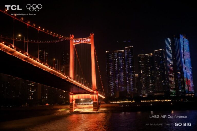 TCL Bolivia recibe importante premio en China-Wuhan por el crecimiento destacado de su línea de Aires Acondicionados