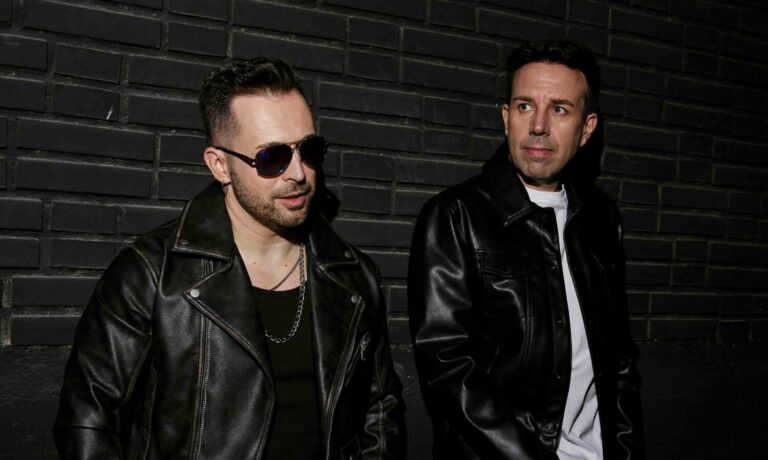 ¡Casi Perfectos entra en el Top 50 de LH Magazin con “Me Perderé Contigo” y necesita tu voto!