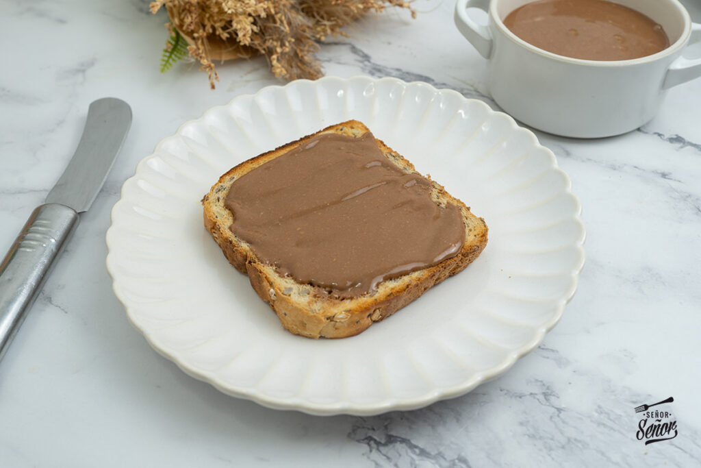 Crema de cacao. Receta de nocilla o nutella casera