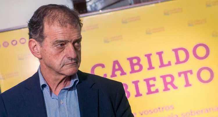 Manini: “Prometer cosas lindas y no votar desembolsos es mentirle a la gente”