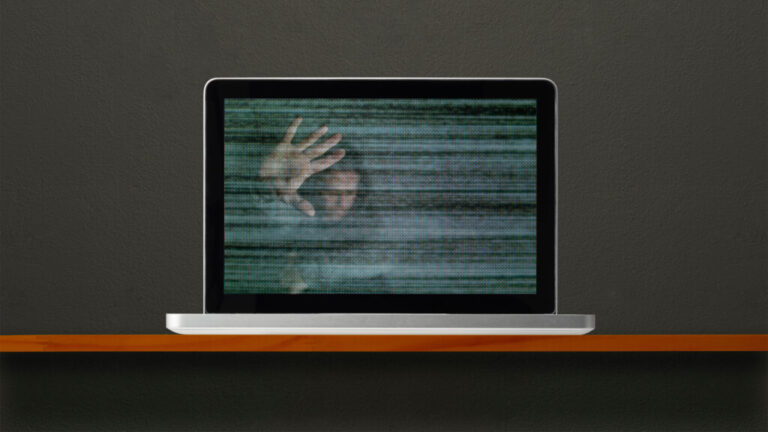 Es hora de prohibir la pornografía