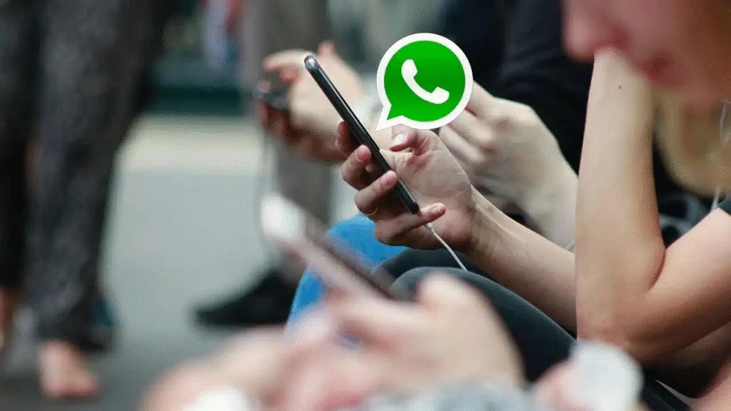 WhatsApp comienza a incluir anuncios en Canales y Estados