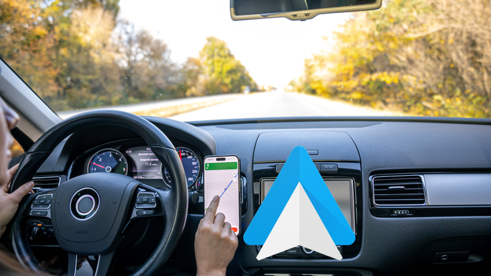 Google no da tregua y despliega Android Auto 14.6 con estas novedades