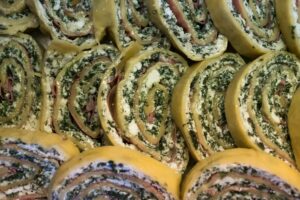 Rotolo: Todo sobre este manjar italiano y receta fácil con masa de panqueques 