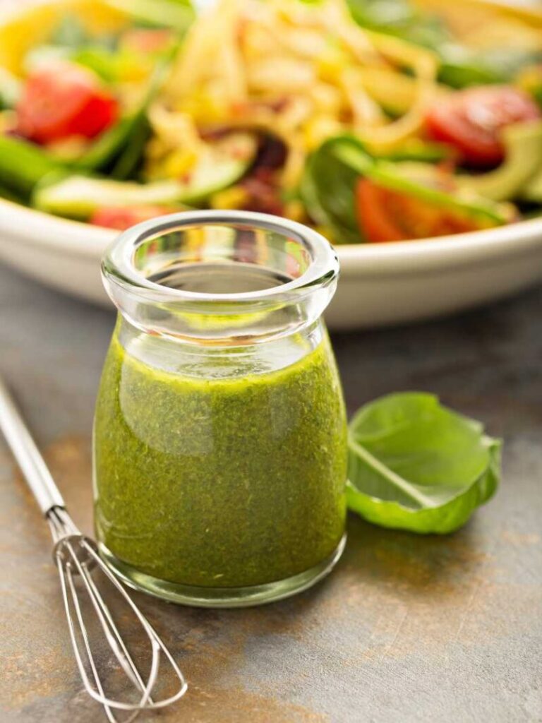 +20 salsas para ensaladas: aliños y aderezos fáciles que subirán tu ensalada de nivel