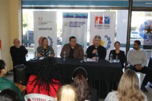 ENTREGAN CERTIFICACIONES POR COMPETENCIAS LABORALES, DISTINCIONES DE CALIDAD SELLO VERDE Y BUENAS PRÁCTICAS, EN LA CIUDAD DE VILLARRICA