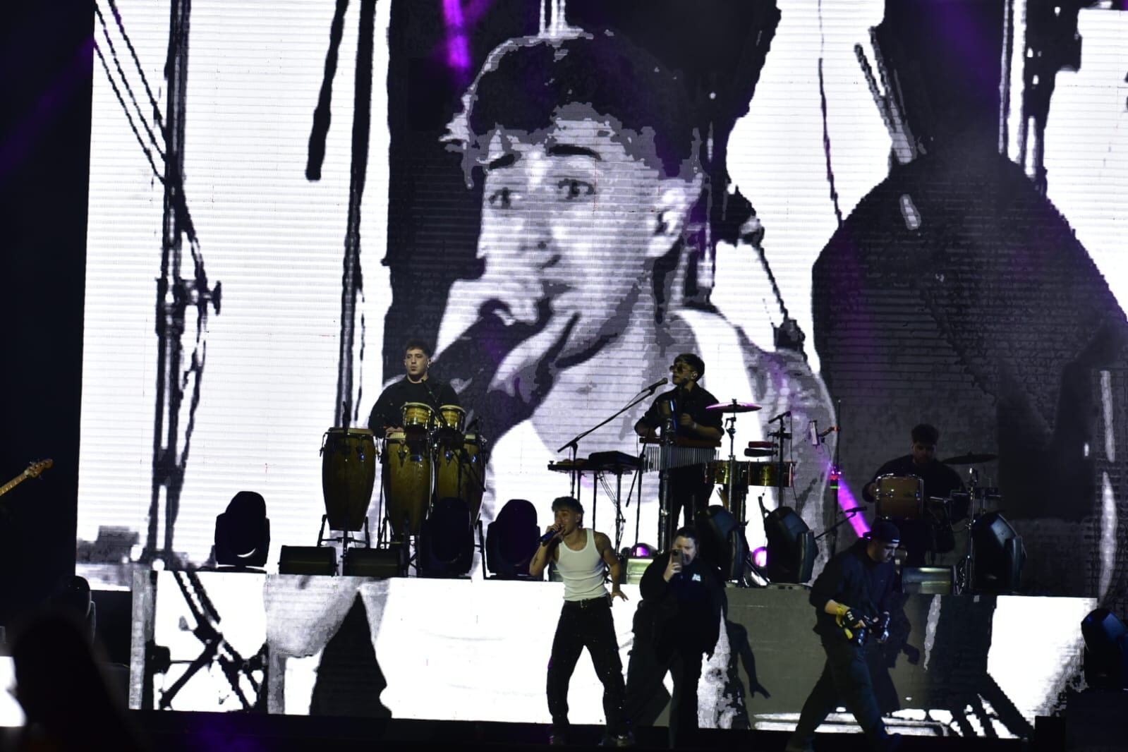 Multitudinario show en la Expo: se registraron varios desvanecidos