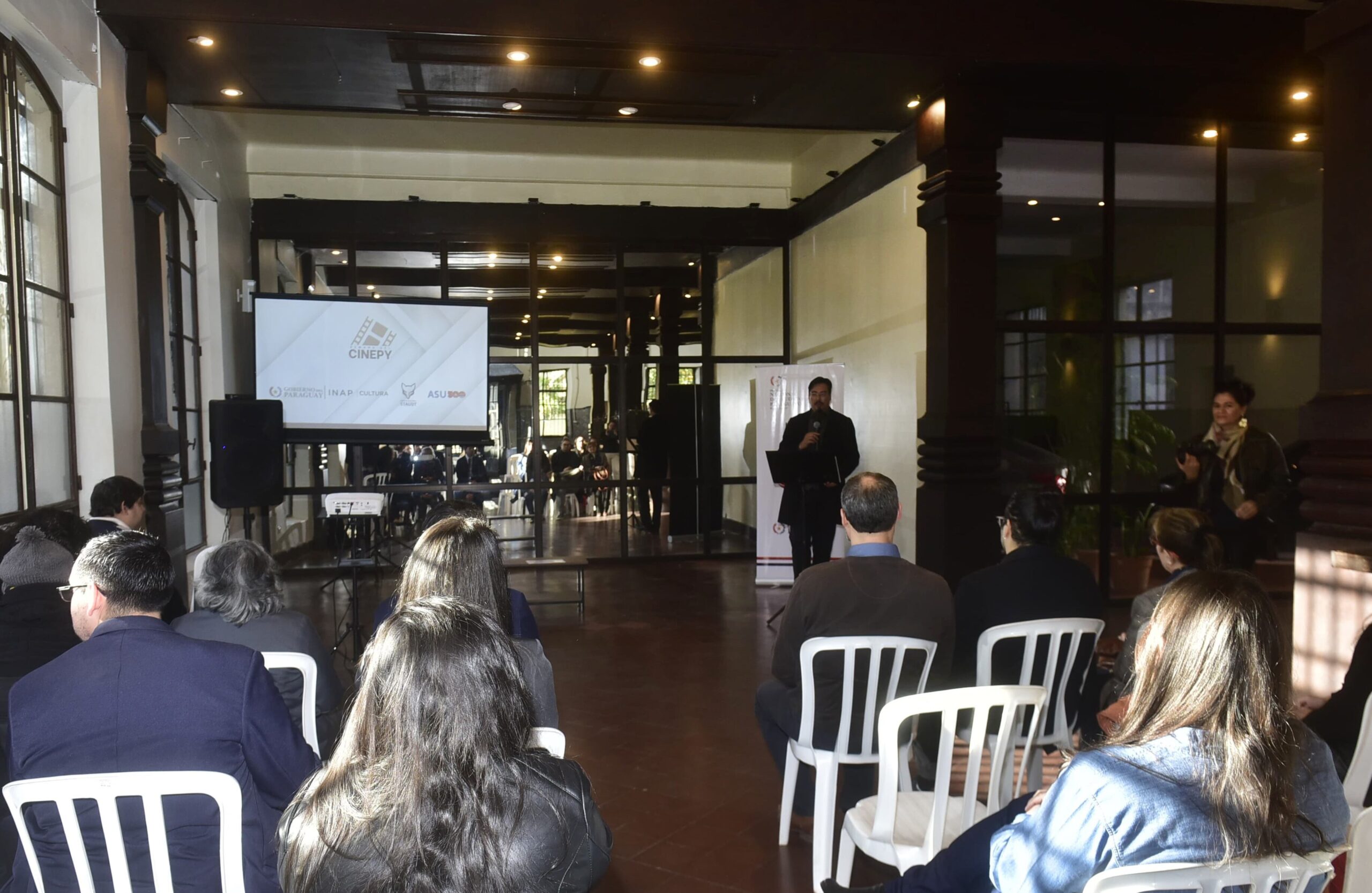 Homenajes y premio a la investigación en el Día del Cine y el Audiovisual Paraguayo