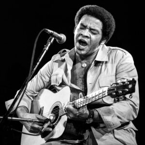 04-07-2025 Hoy hubiera cumplido años Bill Withers, cantante estadounidense