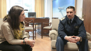 Fuerza Aérea Argentina: así opera LADE, la compañía estatal que vuela hacia donde nadie lo hace