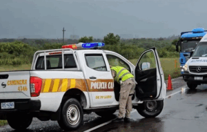 Joven en moto /Chocó de atrás a una máquina retroexcavadora y murió