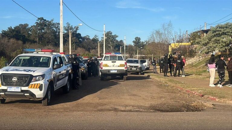 Golpe al Microtráfico /Desarticulan clan familiar dedicado a la venta de drogas en Salto Nuevo