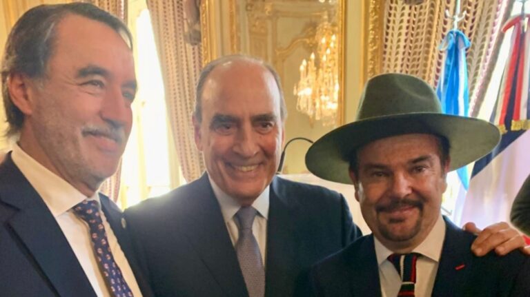 Parques Nacionales fortalece vínculos con Francia en materia ambiental