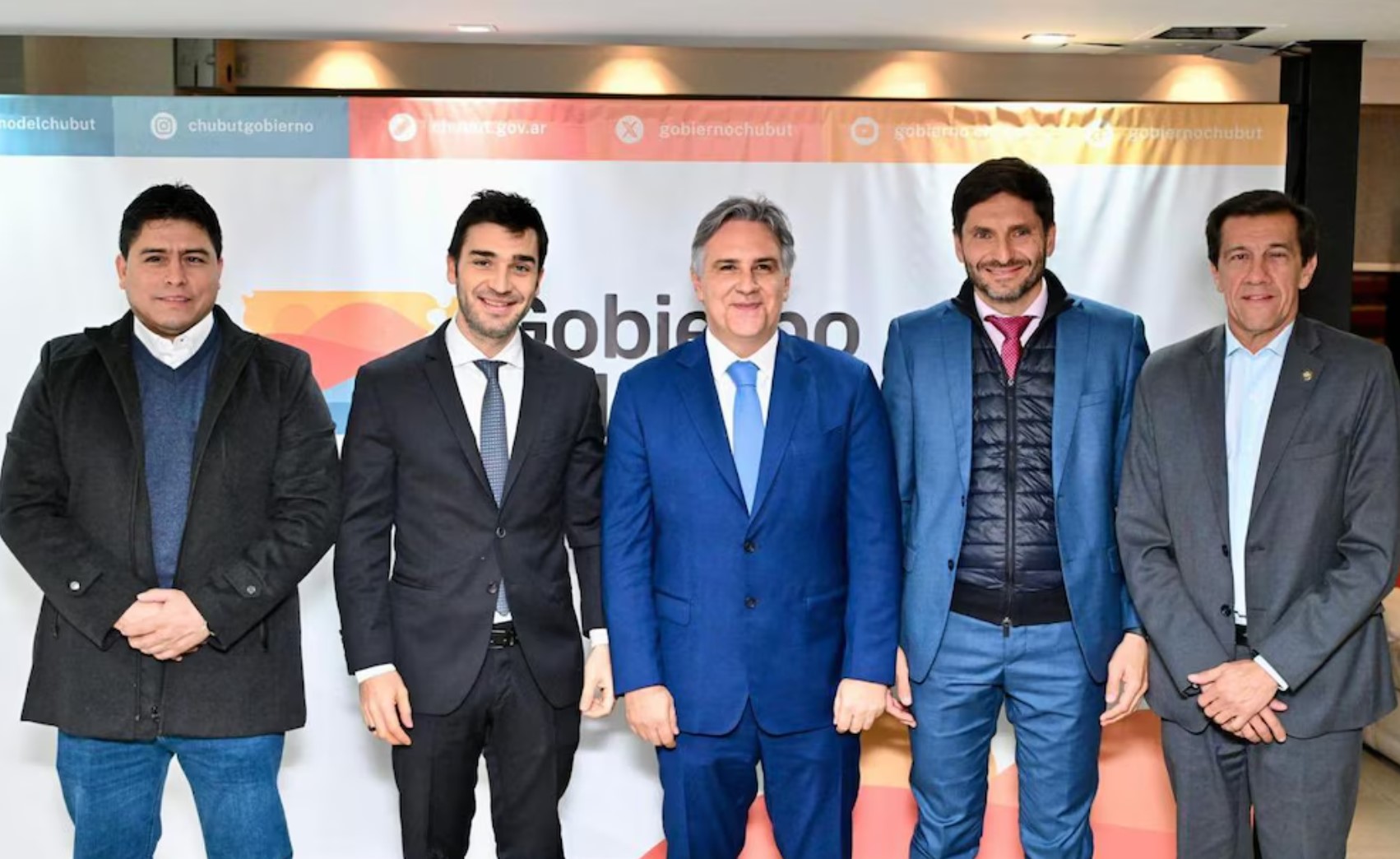 Gobernadores opositores lanzan frente electoral para competir en octubre Gobernadores opositores lanzan frente electoral para competir en octubre