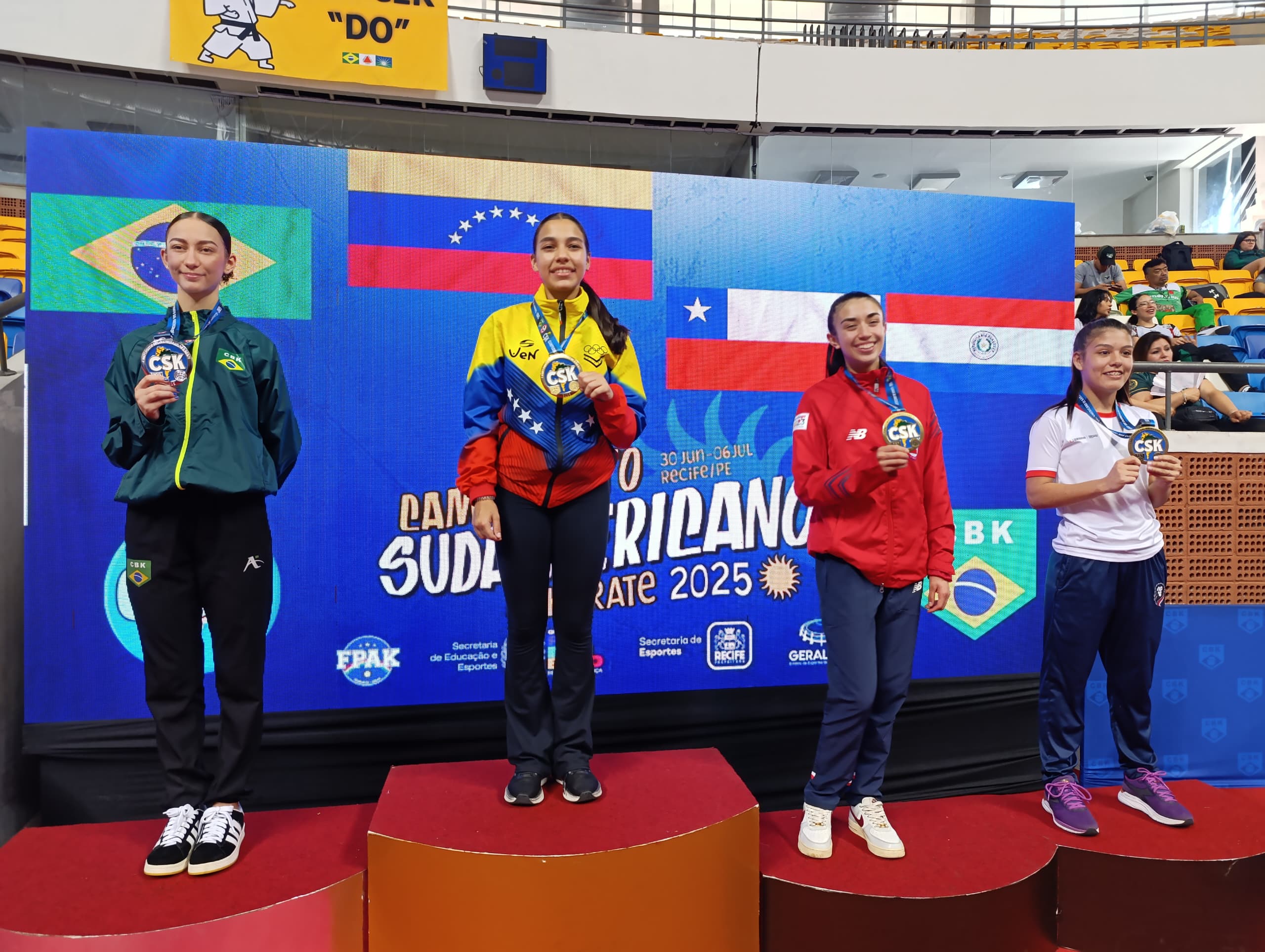 Katherine Loyo: Oro histórico para Venezuela en el Campeonato Suramericano de Kárate