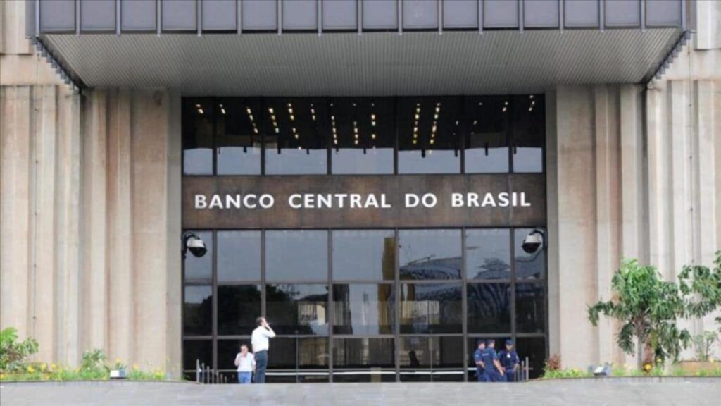 Banco Central de Brasil advierte sobre impactos financieros de la guerra arancelaria
