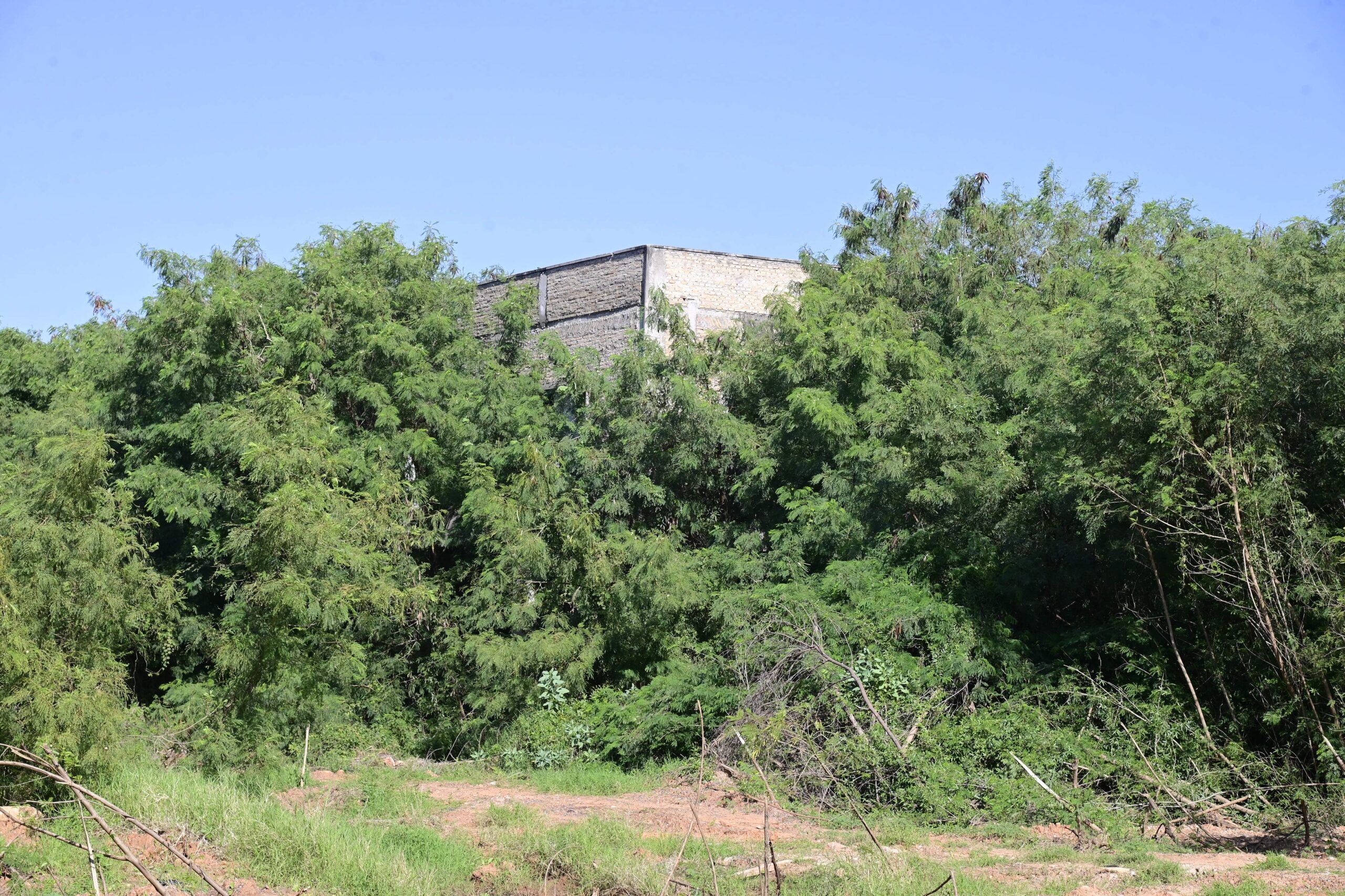INAN: chespis y monte toman la megaobra abandonada hace una década