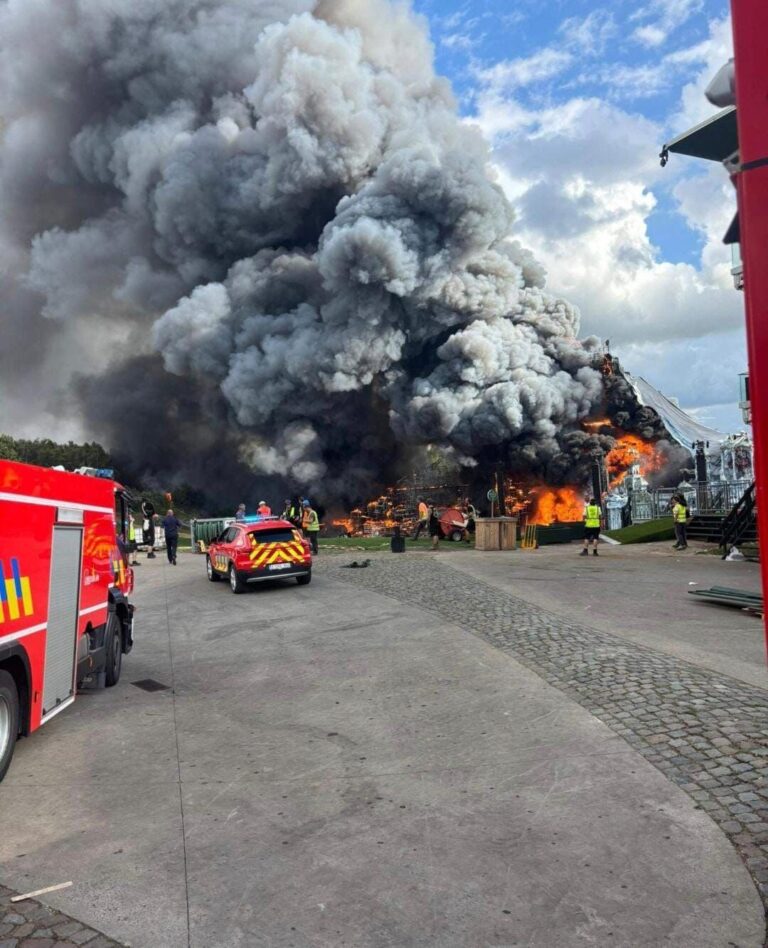 ¿Se hará el concierto? Respuesta de Tomorrowland tras incendio de su escenario