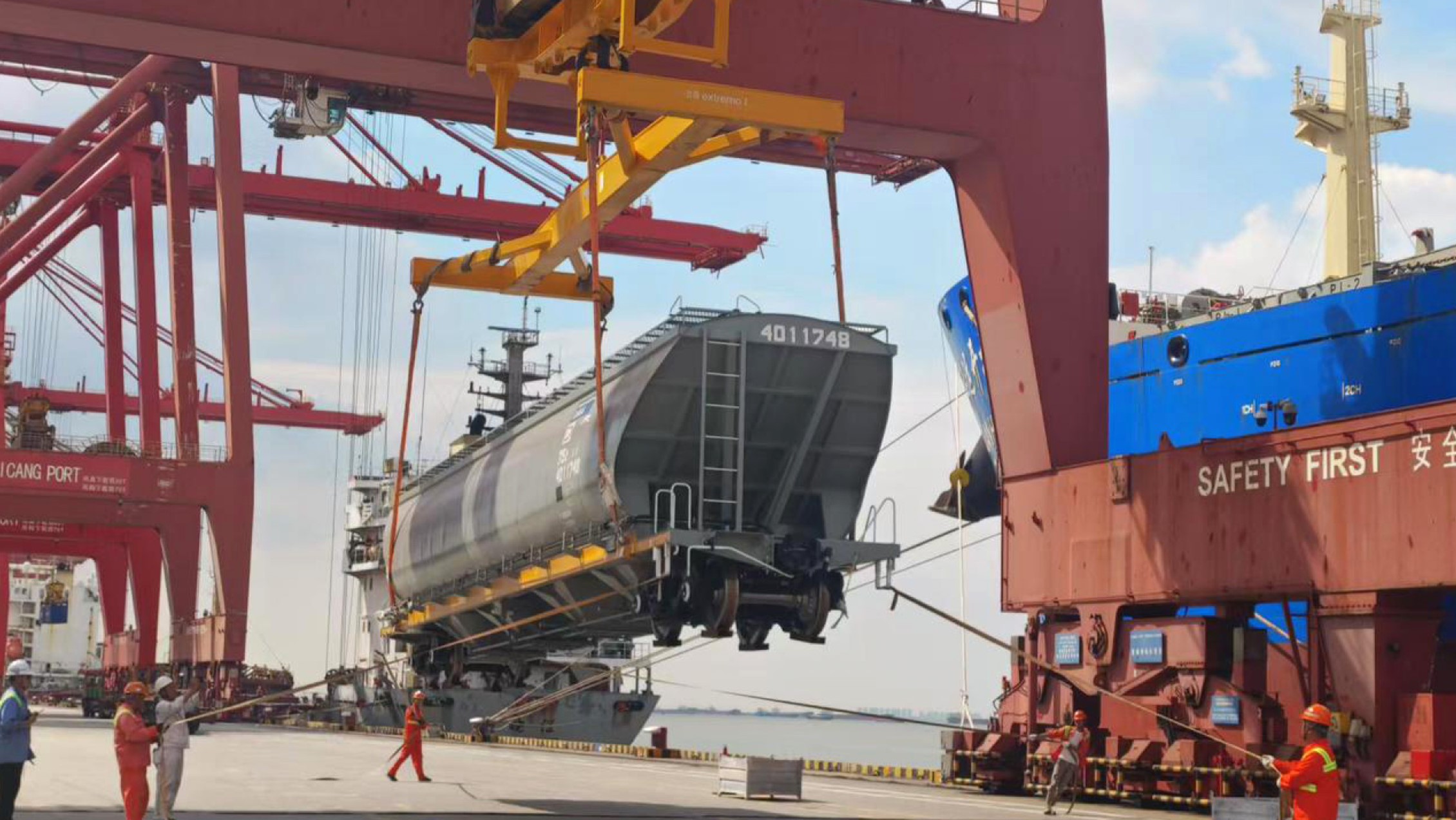 Llegan a la Argentina nuevos vagones graneros