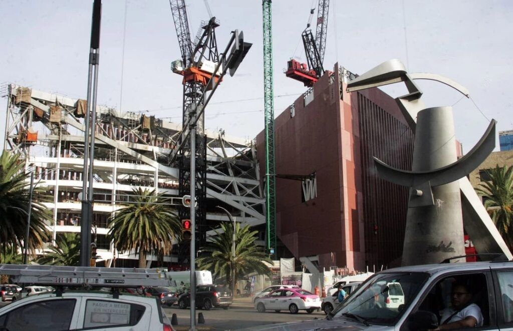 México arranca 2025 con fuerte caída en la inversión fija: el gasto público se desploma 22,4%