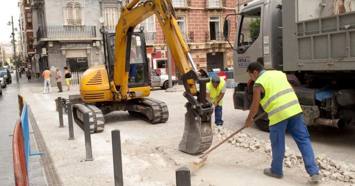 Una obra en la A5 corta un cable de fibra de Movistar y deja sin conexión a cientos de usuarios en Pozuelo