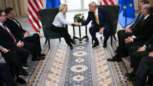 Trump cerró un acuerdo comercial con la Unión Europea y ahora negocia con China