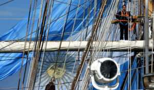 Histórico arribo de la fragata ARA “Libertad” a Noruega