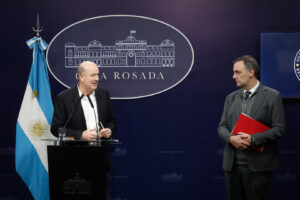 “La corrupción en la obra pública tiene su acta de defunción firmada” en Argentina